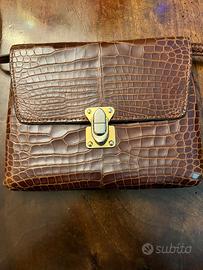 Borsa in coccodrillo
