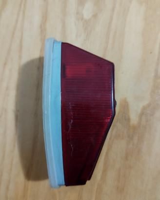 Faro posteriore moto Guzzi Trotter