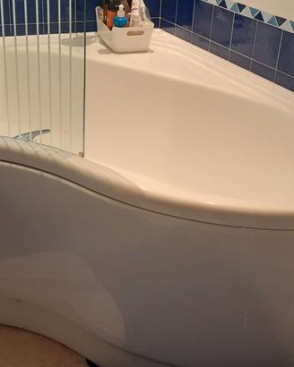 vasca da bagno con doccia integrata 
