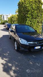 Opel Astra 1.3 CDTI 5 porte Enjoy