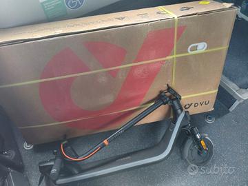 Monopattino elettrico Segway-Ninebot 