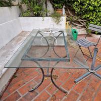 Tavolo cristallo da giardino