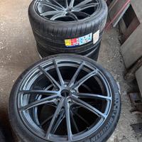 Oz racing 20’’ piu michelin tutto nuovo per bmw M