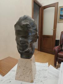 Scultura in bronzo