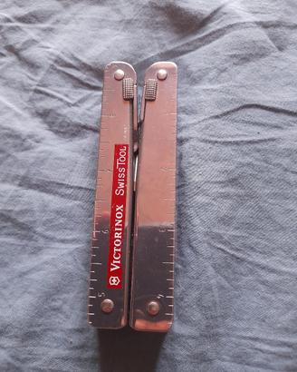 victorinox swisstool