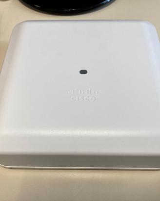 3 AP Cisco 2802I, 2702E, 3702I usati per test