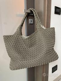 Borsa con intrecci