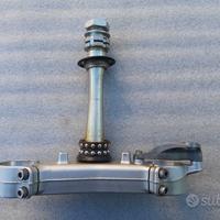 PIASTRA INFERIORE YAMAHA R1 BIG BANG 2009/2014