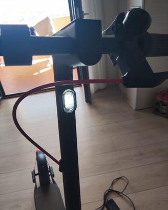 Monopattino elettrico XIAOMI