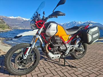 Moto Guzzi v85tt travel