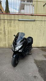 Yamama tmax 500 2011 con accesori zero sinistri