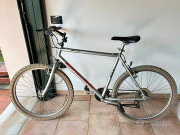 Mountain bike Bottecchia 883 R 21 rapporti 26”