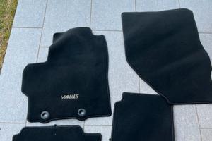 Tappetini originali yaris 2022