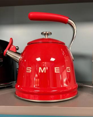 Bollitore a fischio Smeg