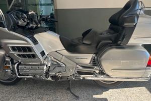 Honda gold wing