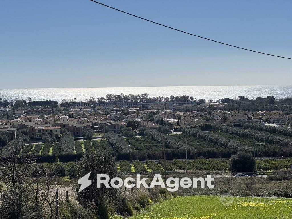 Terreno di 6740 m² a Simeri Crichi - Vista 2