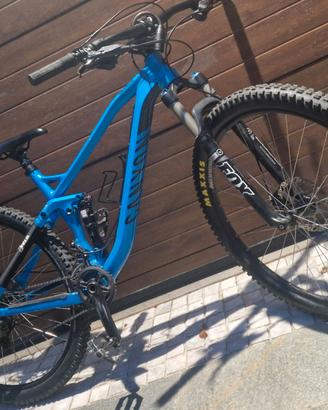 Canyon Neuron AL 5.0 - Taglia M - Ruote 29" full