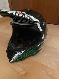 Casco airoh