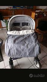 Passeggino gemellare