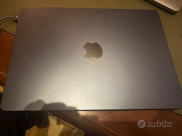 MacBook Air M3 16GB - 256 gb - Display 13”