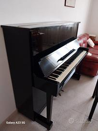 Pianoforte Kawai verticale