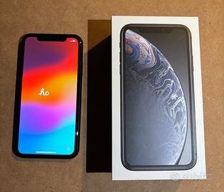 iPhone XR 64 GB