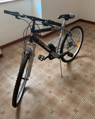 Mountain bike da uomo con 7 marce mai usata