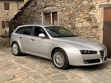 Alfa Romeo 159 2.4