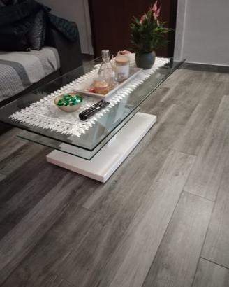 Tavolino vetro e credenza in vetro