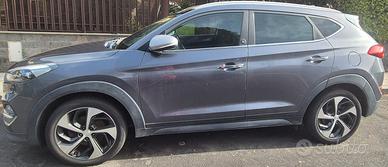 Hyundai Tucson  1.7 CRDi 141cv Sound Edition