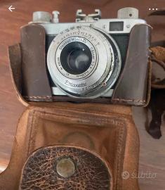 Macchina fotografica anni 50