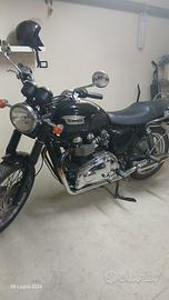 triumph bonneville 