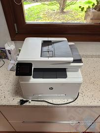 Stampante HP Color LaserJet Pro MFP M281fdw
