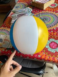 palle gonfiabili spiaggia