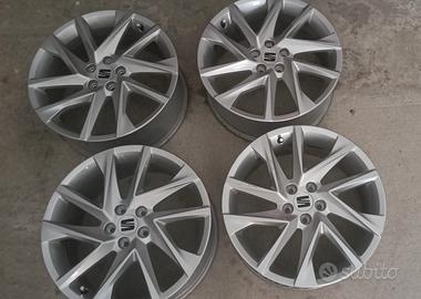 cerchi in lega seat ibizia sport FR 17" 