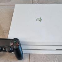 PS4 PRO BIANCA 