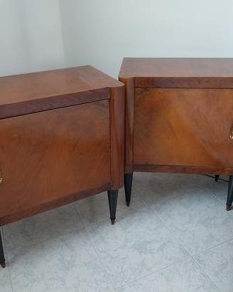 Comodini antichi