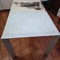 Tavolo allungabile