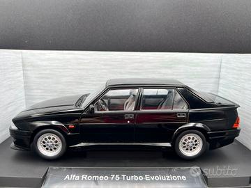 1:18 Alfa Romeo 75 Turbo Evoluzione black 