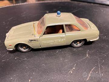 Alfa Romeo 2600 “Pantera”