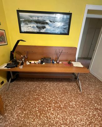 Letto trasformabile in scrivania-design originale