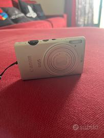 Canon IXUS