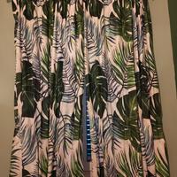 tende con palme tropicali