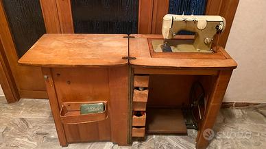 Macchina da cucire vintage