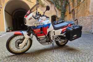 Africa Twin 750 RD04