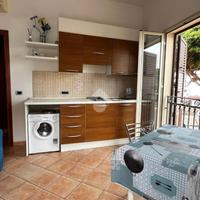 2 LOCALI A SANTA FLAVIA