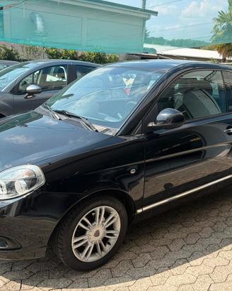 Lancia Ypsilon 1.2 69 CV 5 porte S&S Gold*EURO5*NE