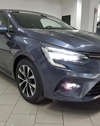 RENAULT Clio TCe 90 CV 5 porte Intens