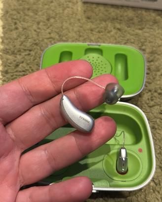 Apparecchi acustici Phonak Audéo P con custodia