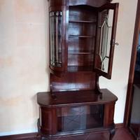 Vetrinetta con alzata con vetri a piombo